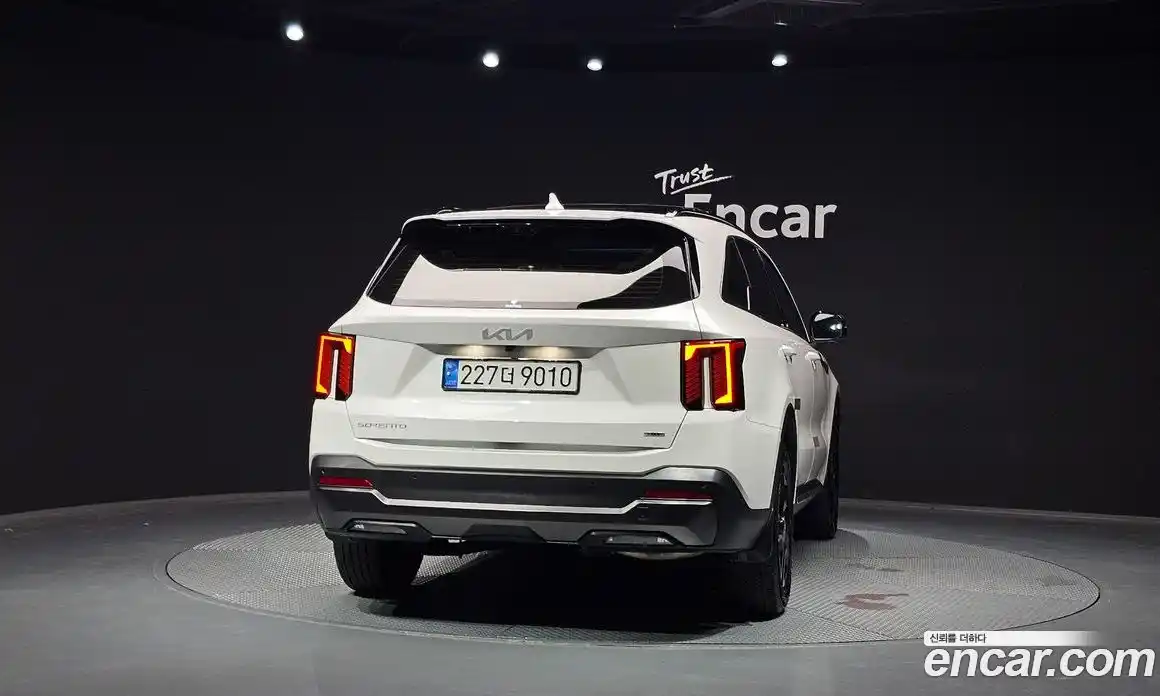 Kia Sorento 2024 1.6 автомат (гидро), фото 4