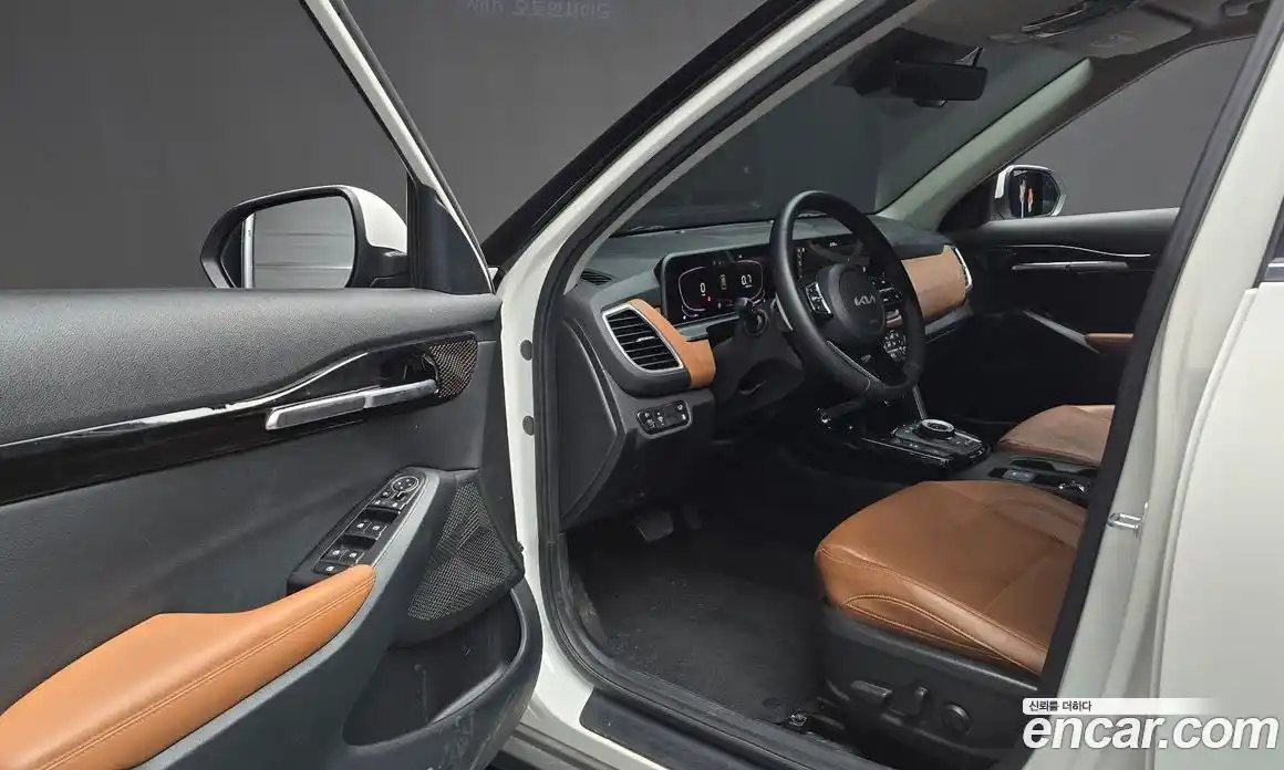 Kia Seltos 2023 1.6 автомат (гидро), фото 13