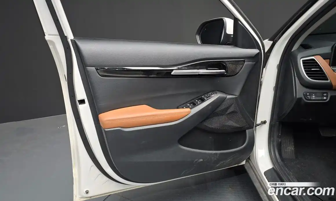 Kia Seltos 2023 1.6 автомат (гидро), фото 14
