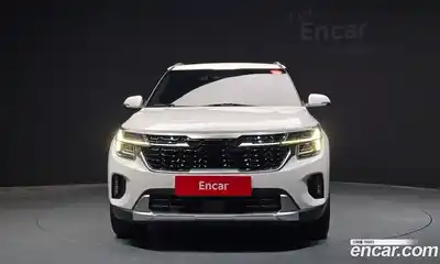 Kia Seltos 2023 1.6 автомат (гидро), миниатюра 3