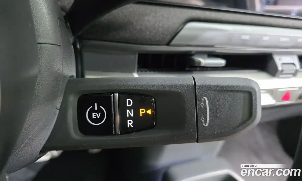 Kia EV3 2025 автомат (гидро), фото 9