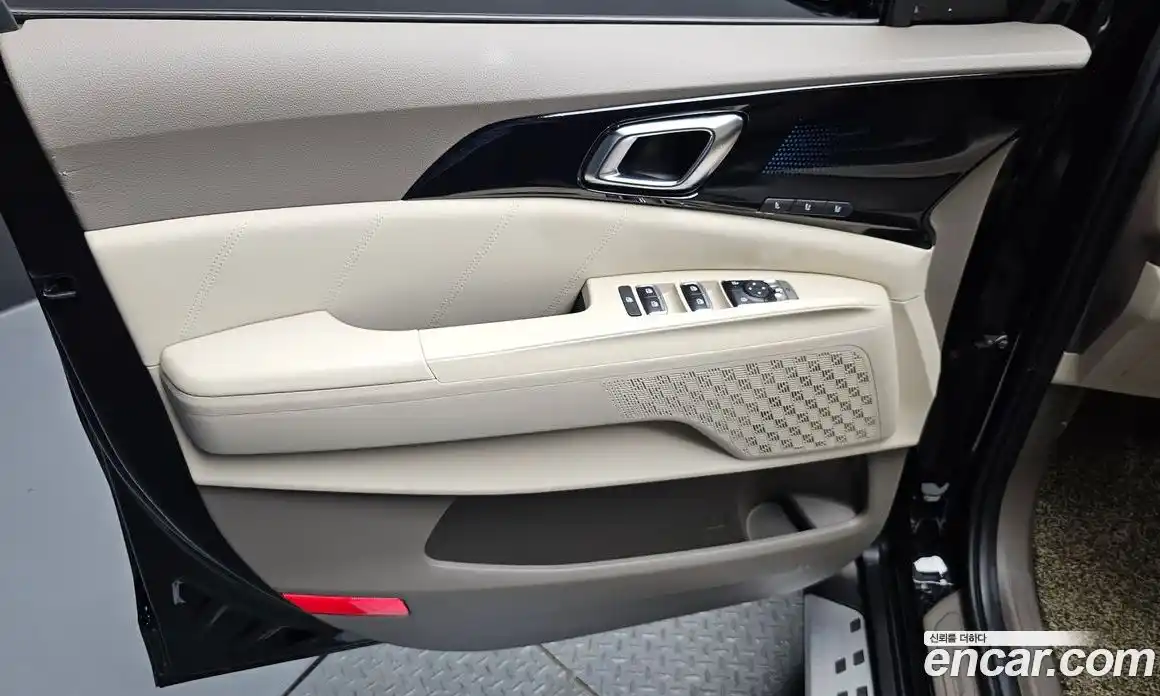 Kia Carnival 2024 2.2 автомат (гидро), фото 13