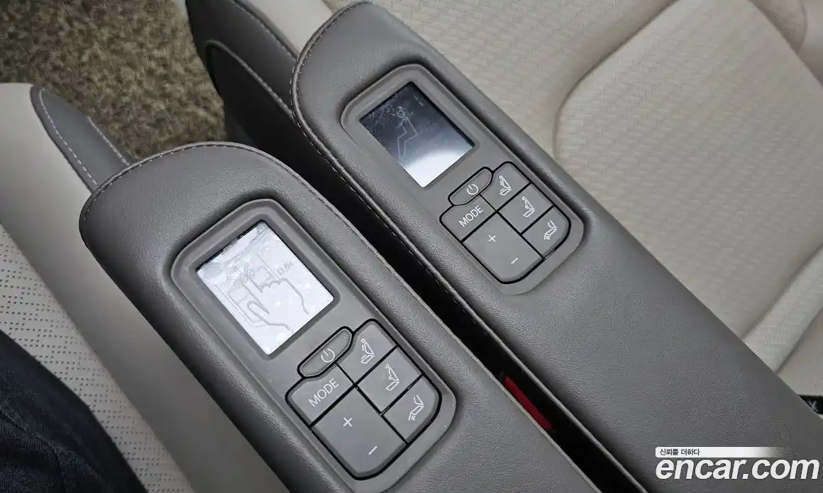 Kia Carnival 2024 2.2 автомат (гидро), фото 23