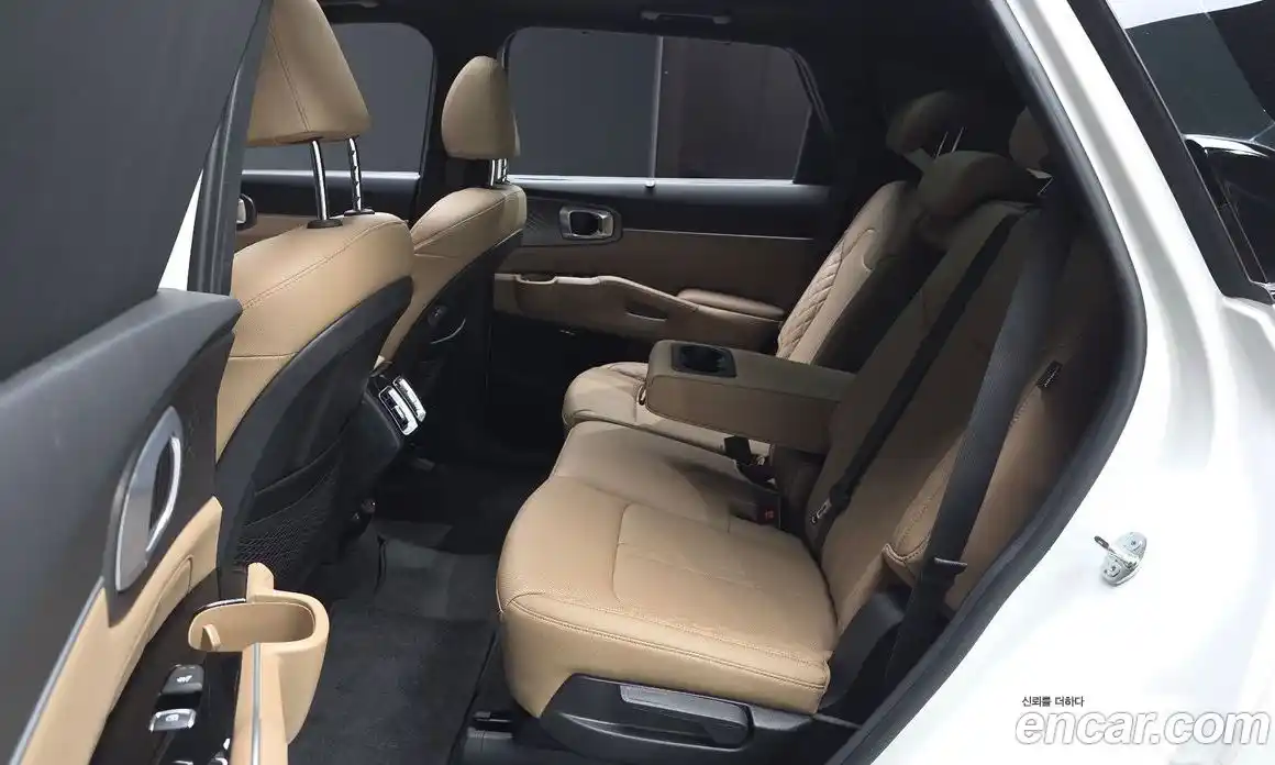 Kia Sorento 2024 1.6 автомат (гидро), фото 16