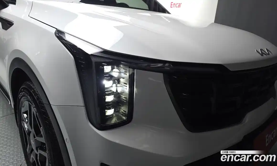Kia Sorento 2024 1.6 автомат (гидро), фото 8