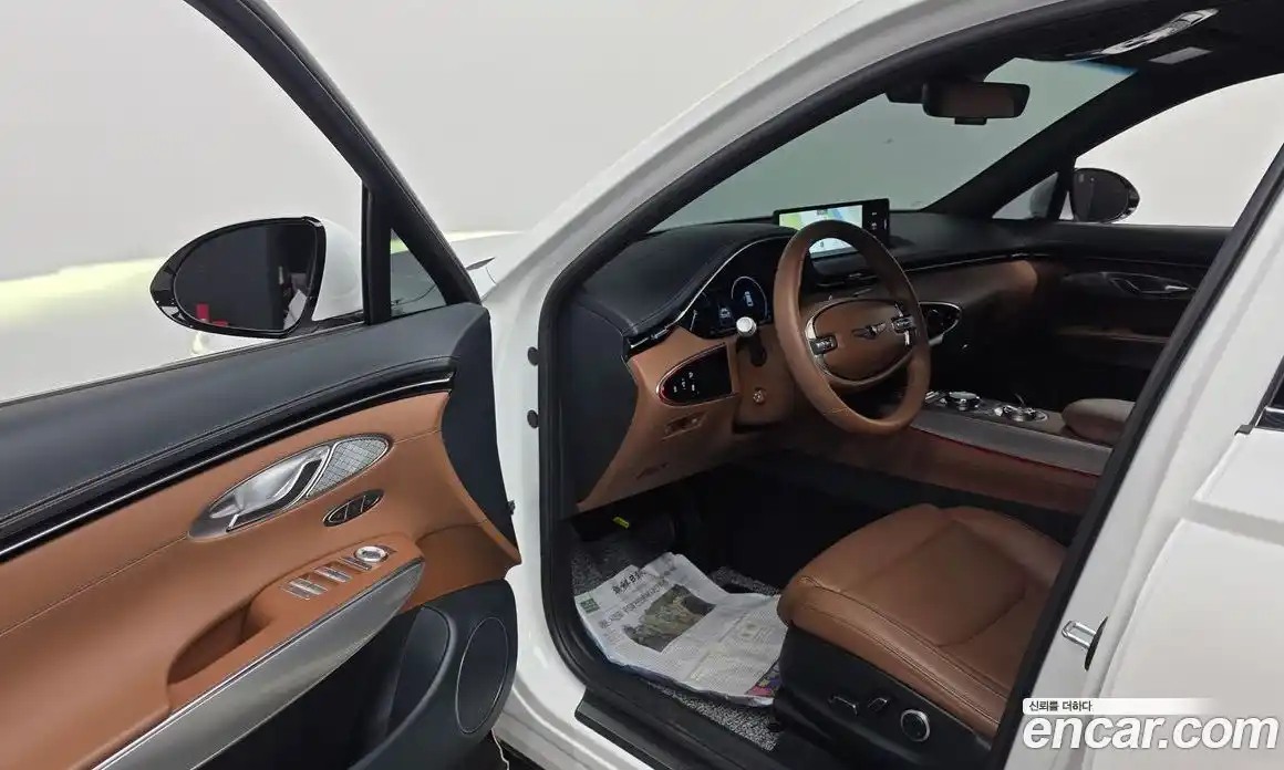Genesis GV70 2024 2.5 автомат (гидро), фото 10