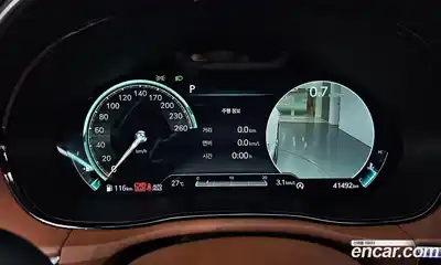 Genesis GV70 2023 2.5 автомат (гидро), миниатюра 11
