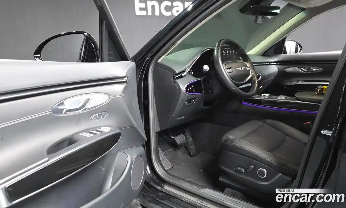 Genesis GV70 2022 2.5 автомат (гидро), фото 13