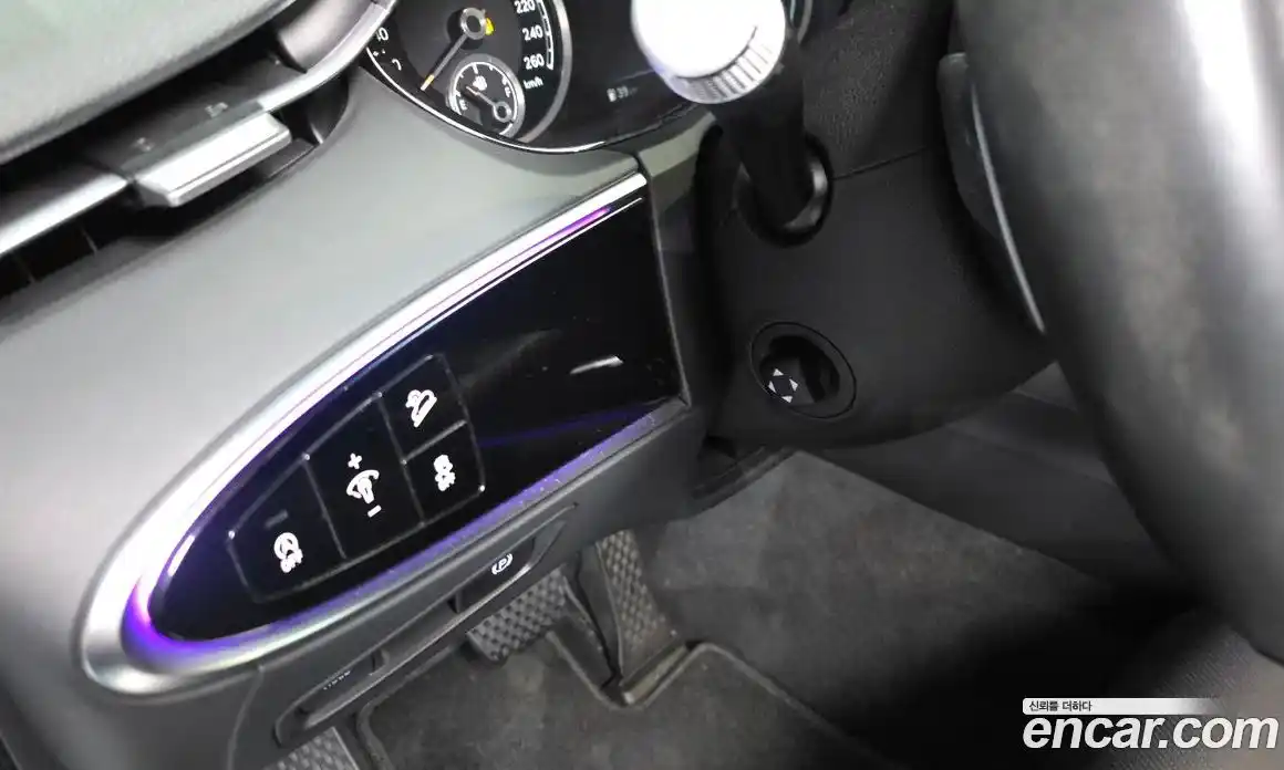 Genesis GV70 2022 2.5 автомат (гидро), фото 31