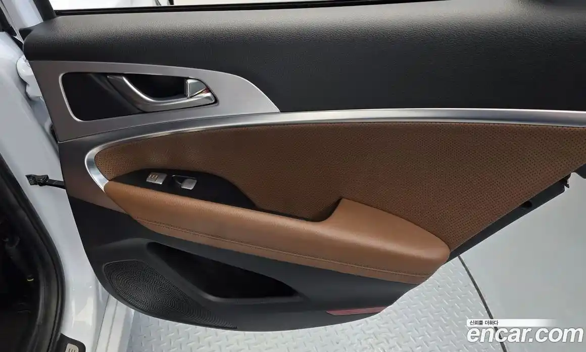Genesis G70 2018 2.0 автомат (гидро), фото 15