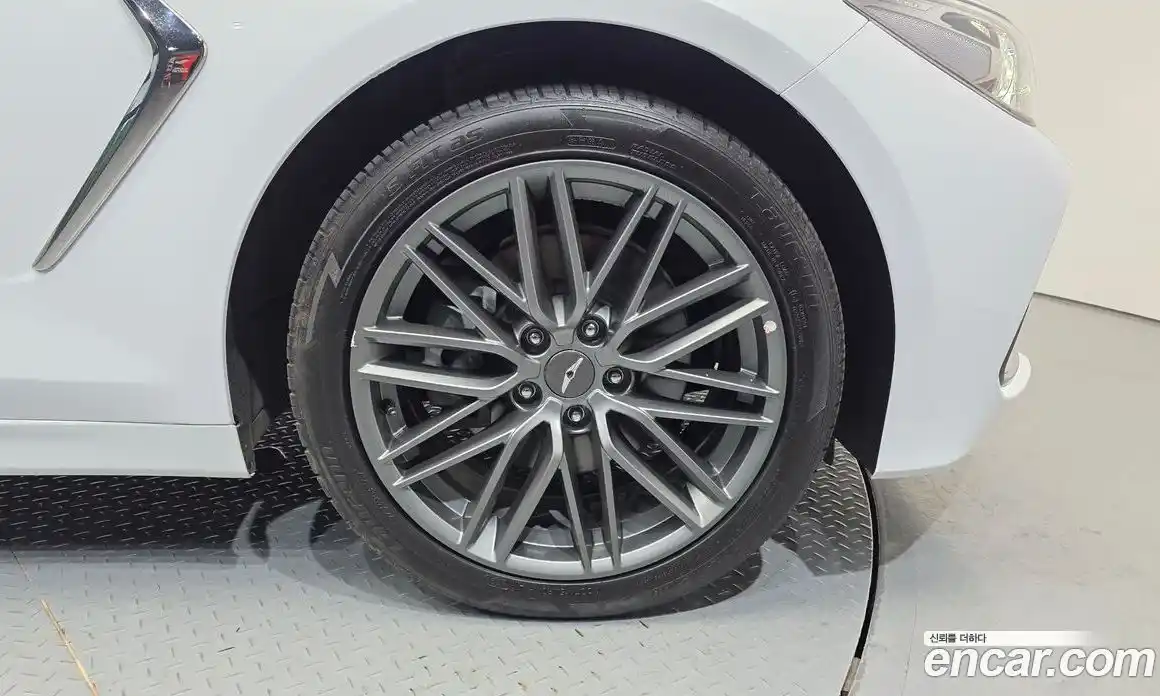 Genesis G70 2018 2.0 автомат (гидро), фото 5
