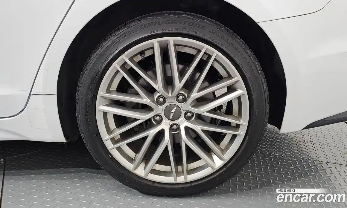 Genesis G70 2019 2.0 автомат (гидро), фото 7