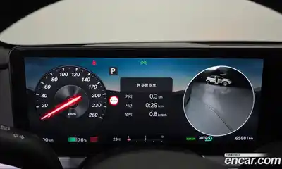 Genesis GV60 2022 0.1 автомат (гидро), миниатюра 11