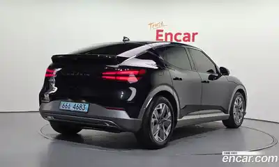 Genesis GV60 2022 0.1 автомат (гидро), миниатюра 2