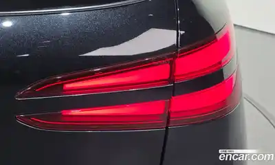 Genesis GV60 2022 0.1 автомат (гидро), миниатюра 9