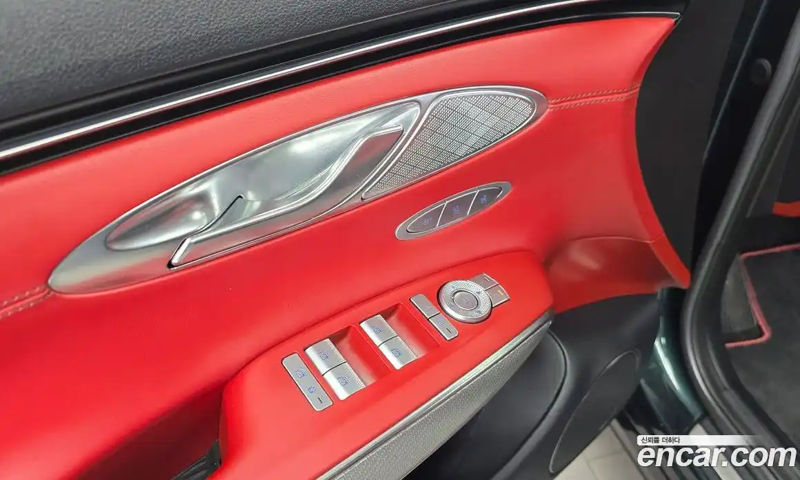 Genesis GV70 2021 2.5 автомат (гидро), фото 27