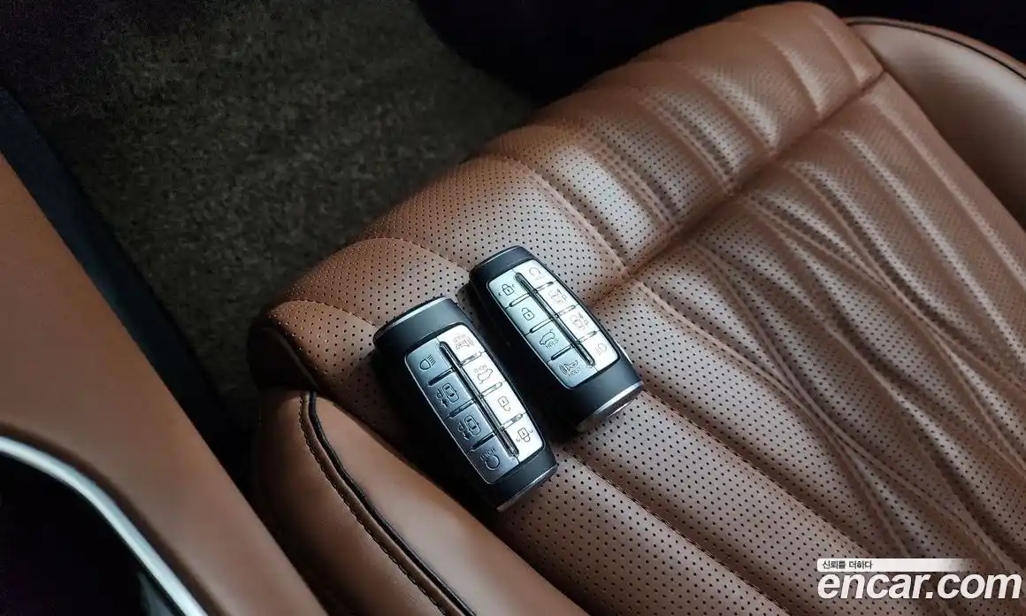 Genesis GV70 2021 2.5 автомат (гидро), фото 21