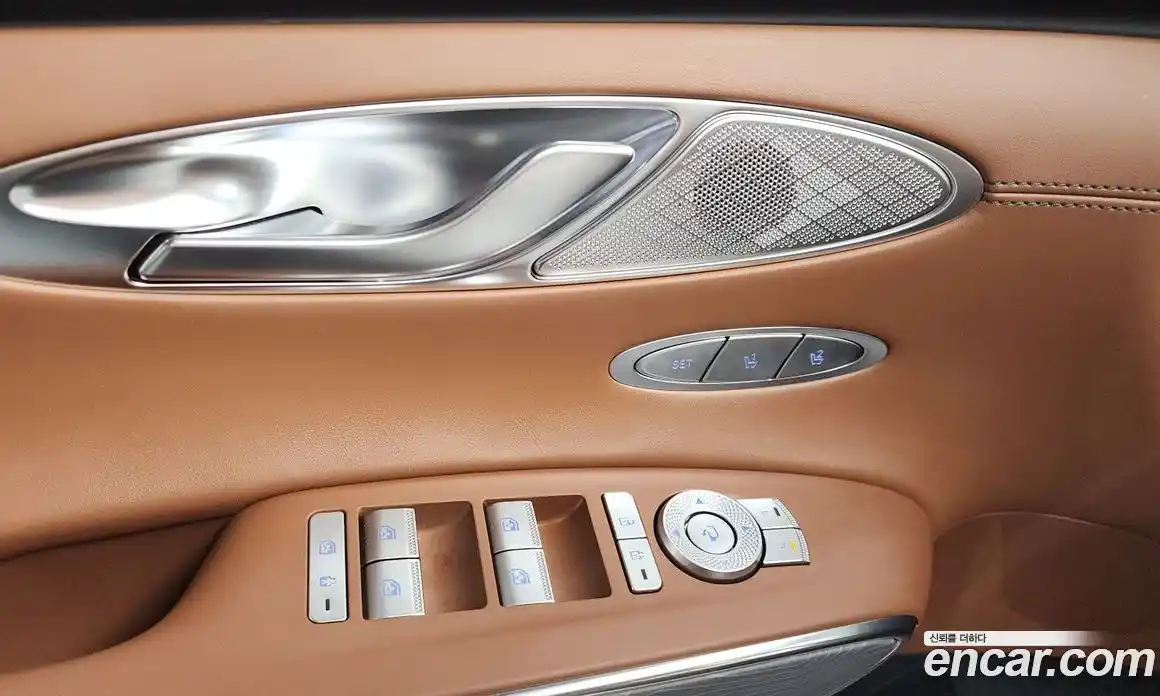 Genesis GV70 2021 2.5 автомат (гидро), фото 35