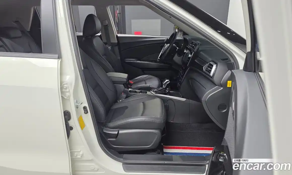 SsangYong TIBOLI 2024 1.6 автомат (гидро), фото 17