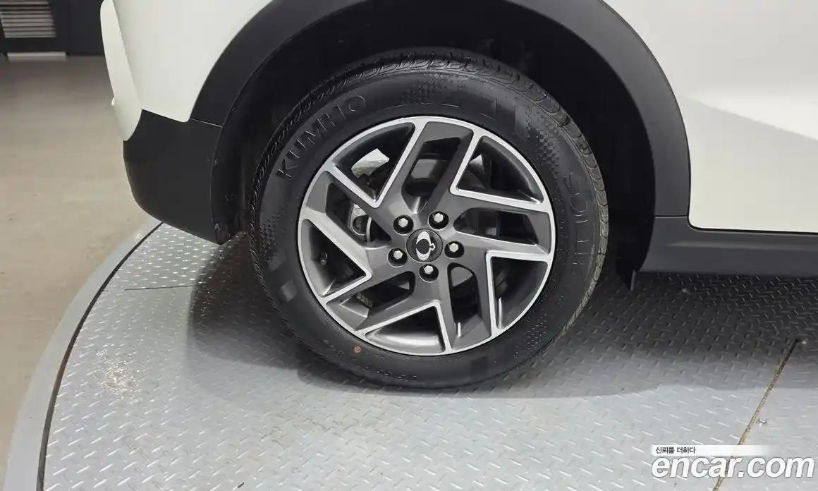 SsangYong TIBOLI 2024 1.6 автомат (гидро), фото 5