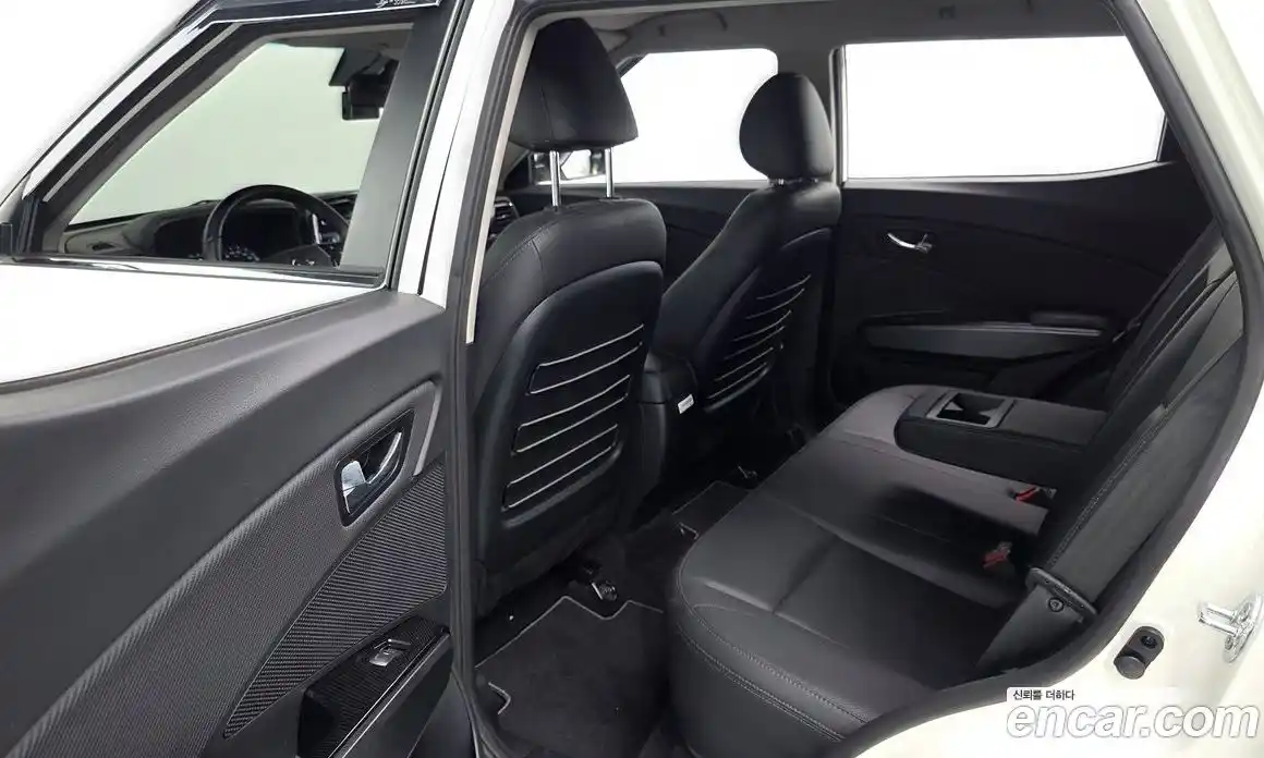 SsangYong TIBOLI 2021 1.5 автомат (гидро), фото 12