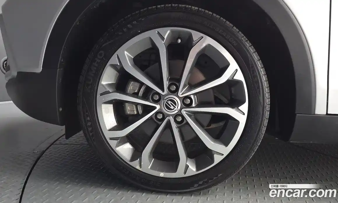 SsangYong TIBOLI 2016 1.6 автомат (гидро), фото 5
