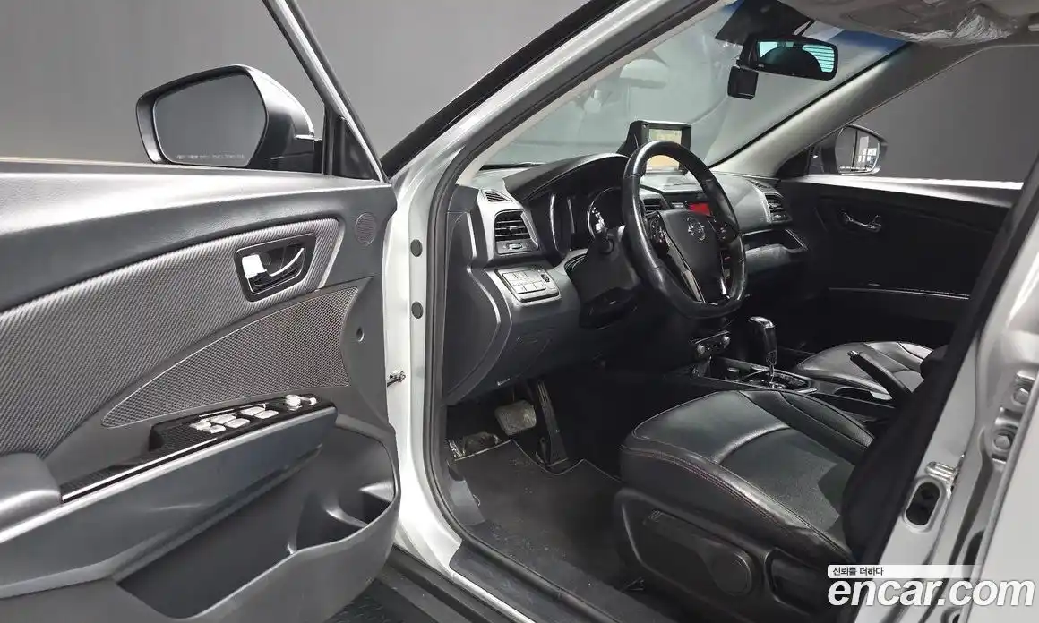 SsangYong TIBOLI 2016 1.6 автомат (гидро), фото 10