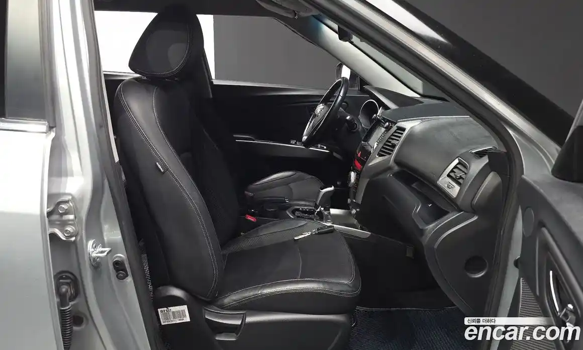 SsangYong TIBOLI 2015 1.6 автомат (гидро), фото 12