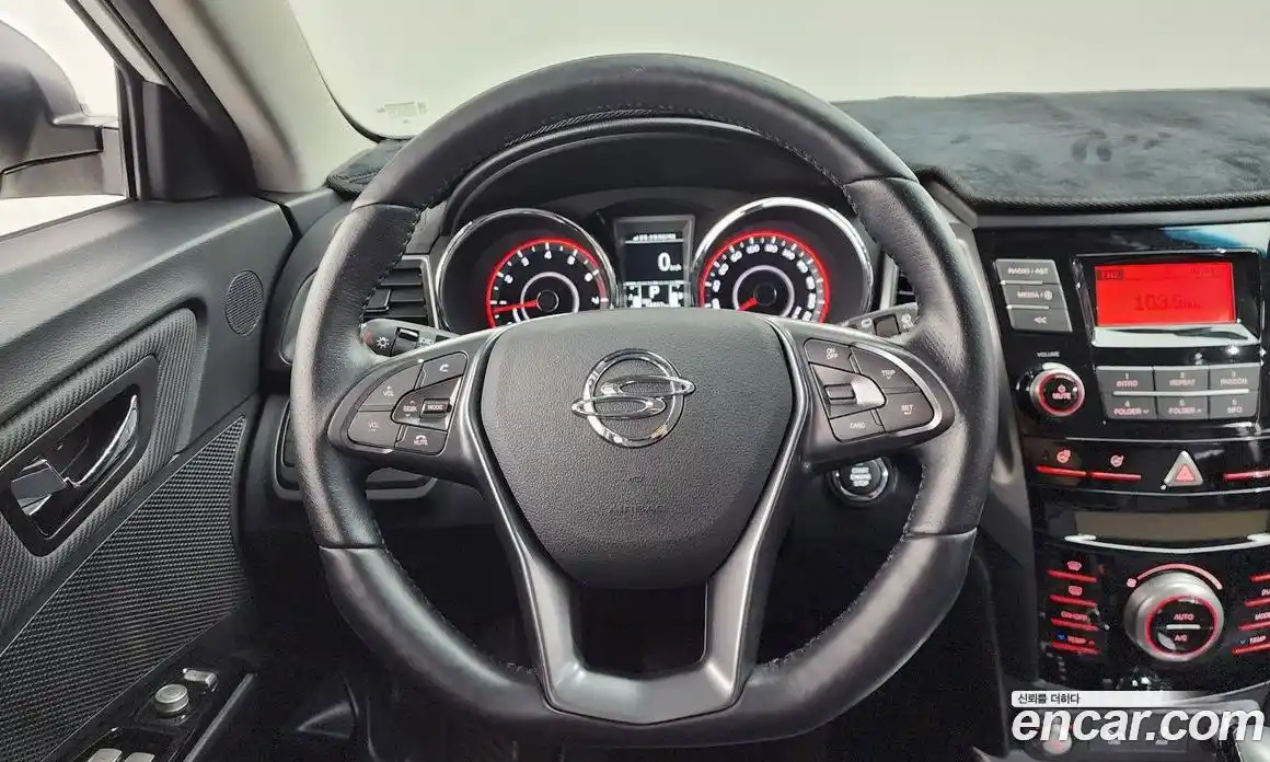 SsangYong TIBOLI 2017 1.6 автомат (гидро), фото 12