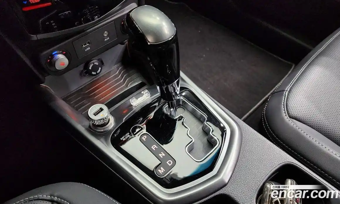 SsangYong TIBOLI 2017 1.6 автомат (гидро), фото 9