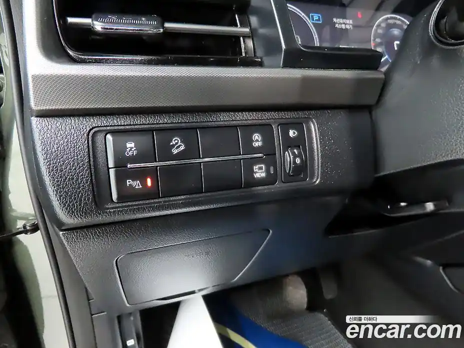 SsangYong Rexton 2024 2.2 автомат (гидро), фото 13