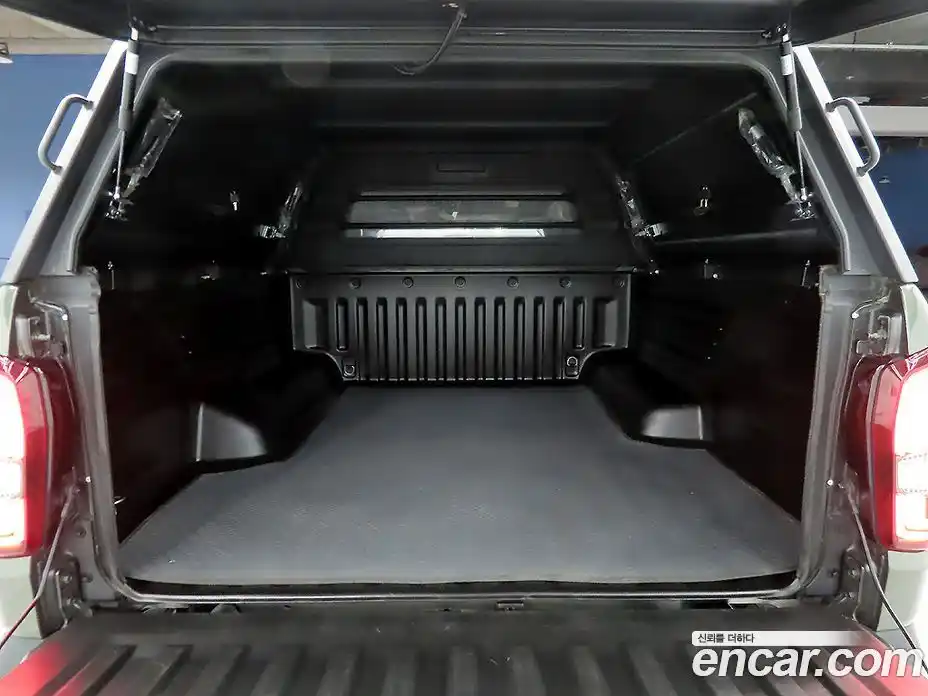 SsangYong Rexton 2024 2.2 автомат (гидро), фото 19