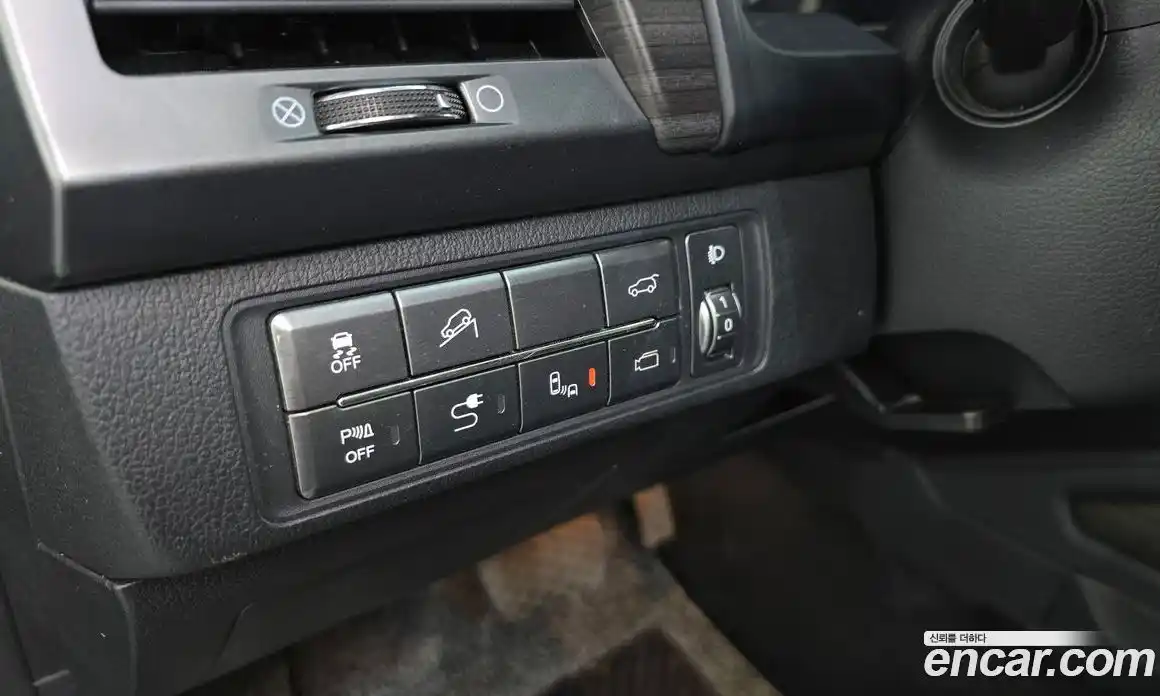 SsangYong Rexton 2019 2.2 автомат (гидро), фото 28