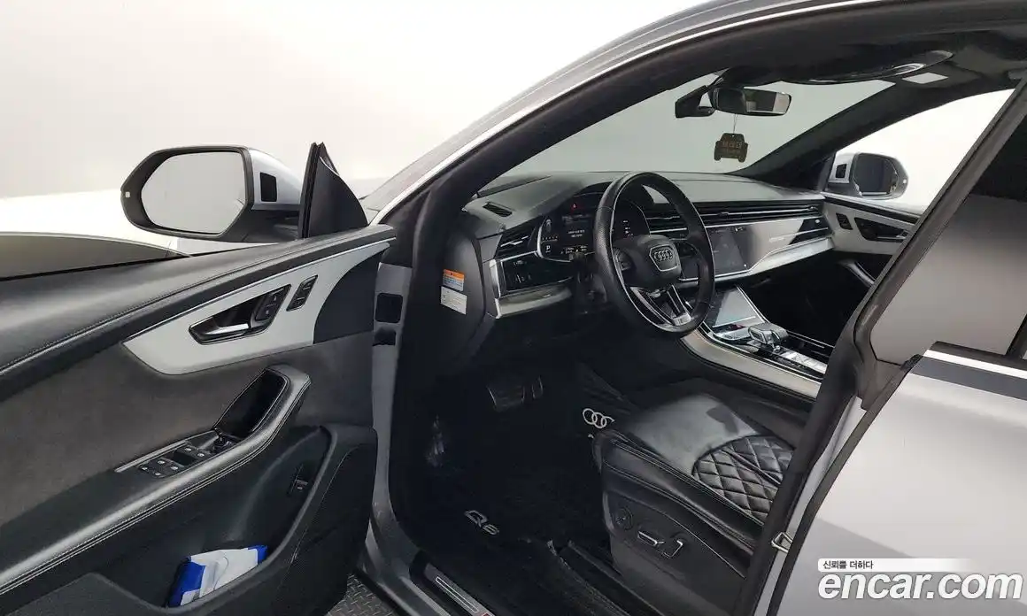 Audi Q8 2021 3.0 автомат (гидро), фото 13