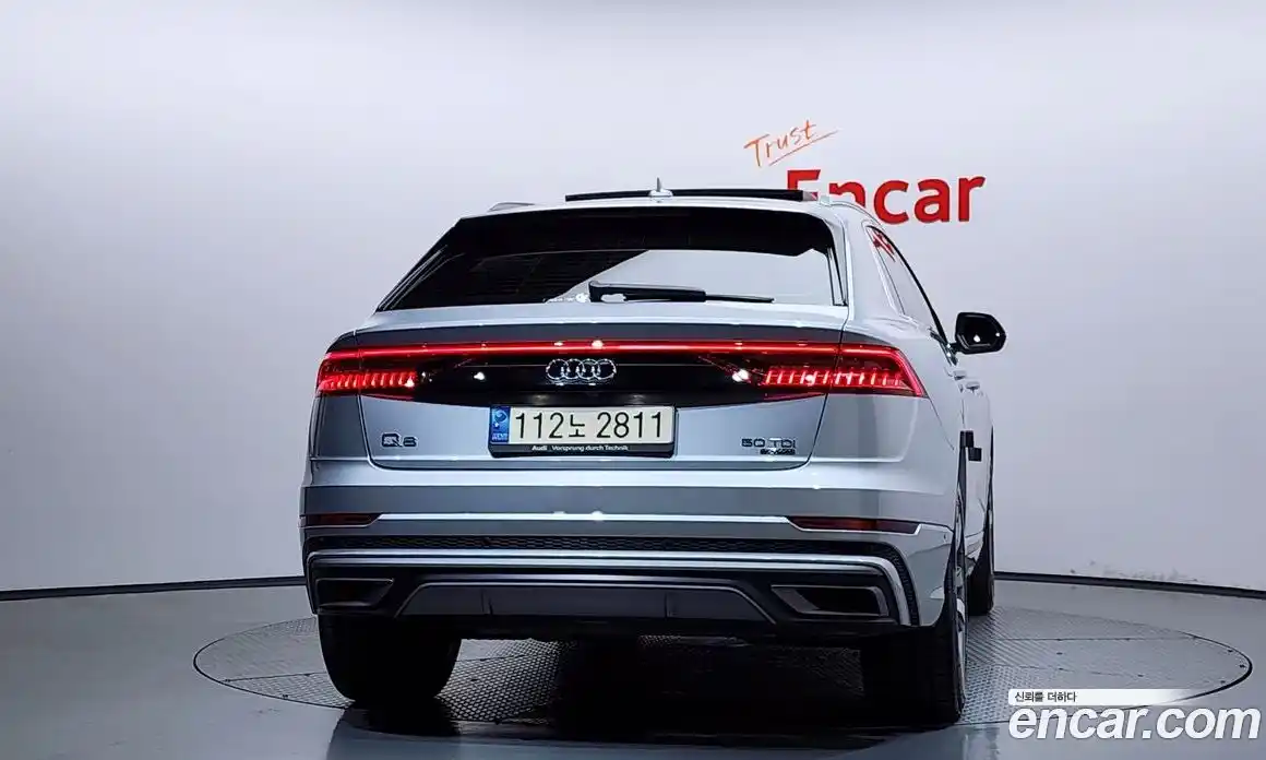 Audi Q8 2021 3.0 автомат (гидро), фото 4