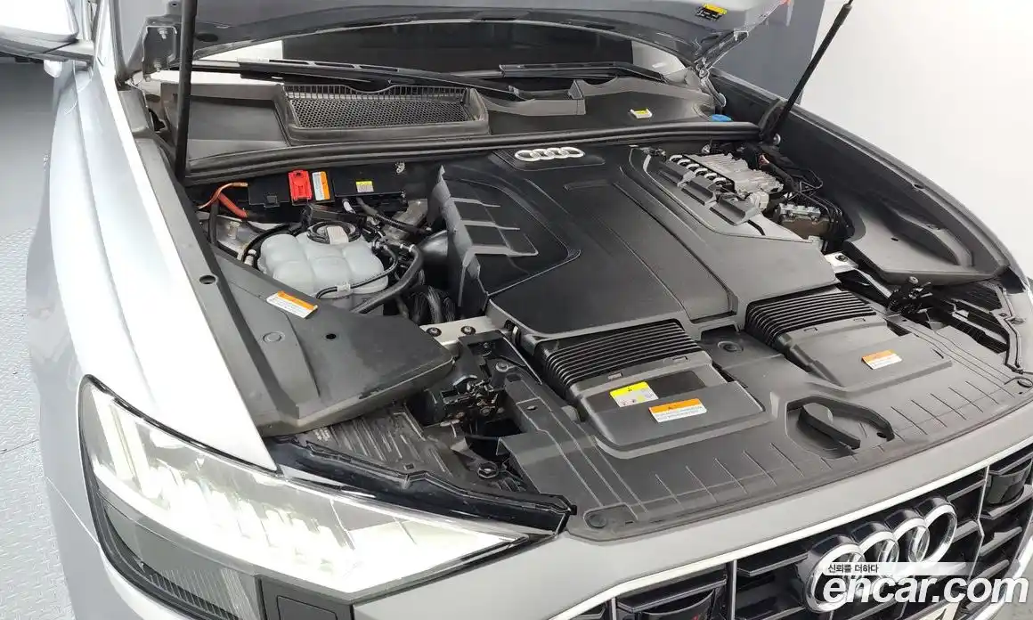 Audi Q8 2021 3.0 автомат (гидро), фото 6