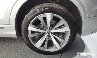 Audi Q8 2021 3.0 автомат (гидро), миниатюра 7