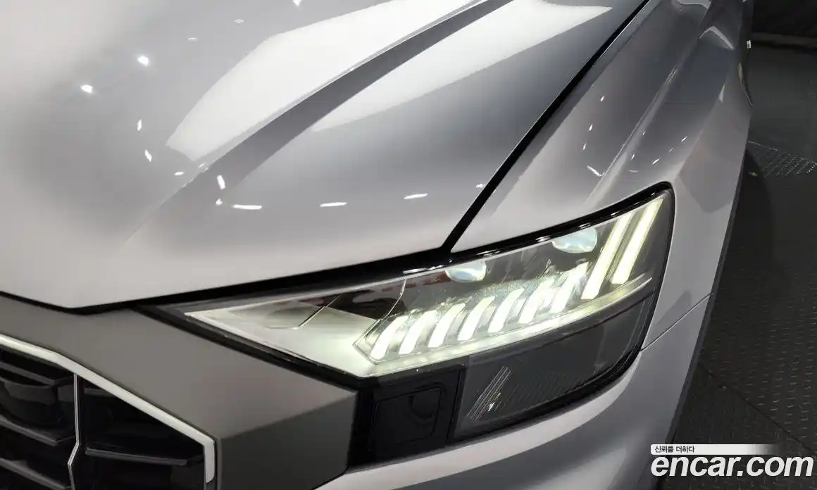 Audi Q8 2021 3.0 автомат (гидро), фото 8