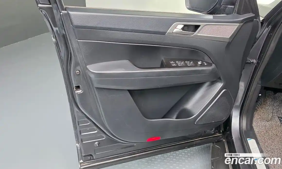 SsangYong Rexton 2019 2.2 автомат (гидро), фото 14