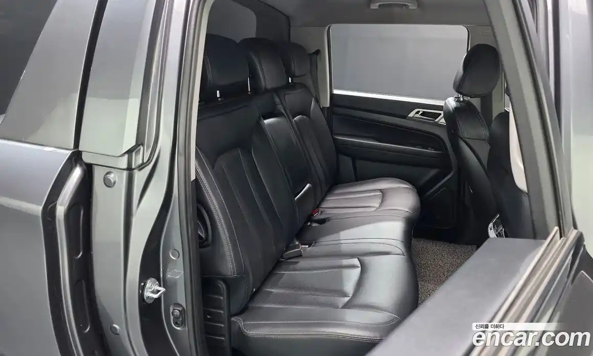 SsangYong Rexton 2019 2.2 автомат (гидро), фото 17