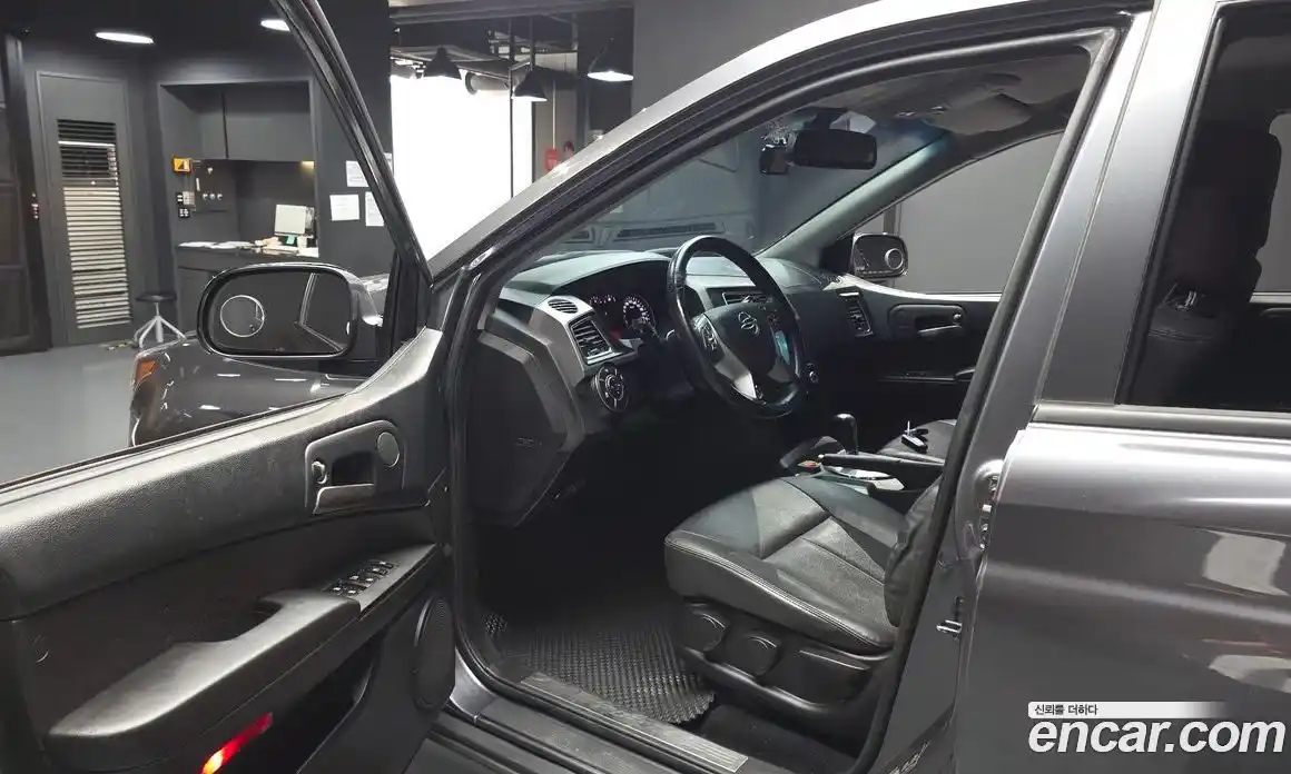 SsangYong Korando 2017 2.2 автомат (гидро), фото 13