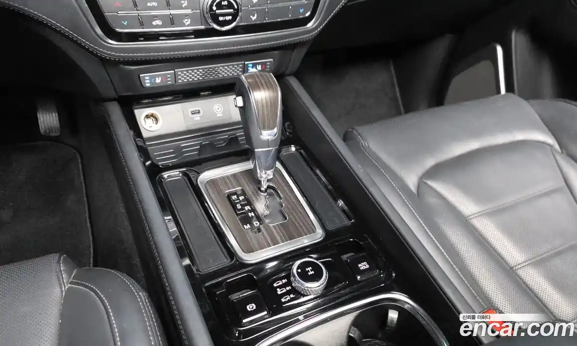 SsangYong Rexton 2018 2.2 автомат (гидро), фото 12