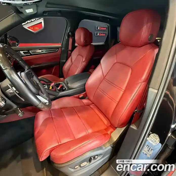 Porsche Cayenne 2022 3.0 автомат (гидро), фото 12