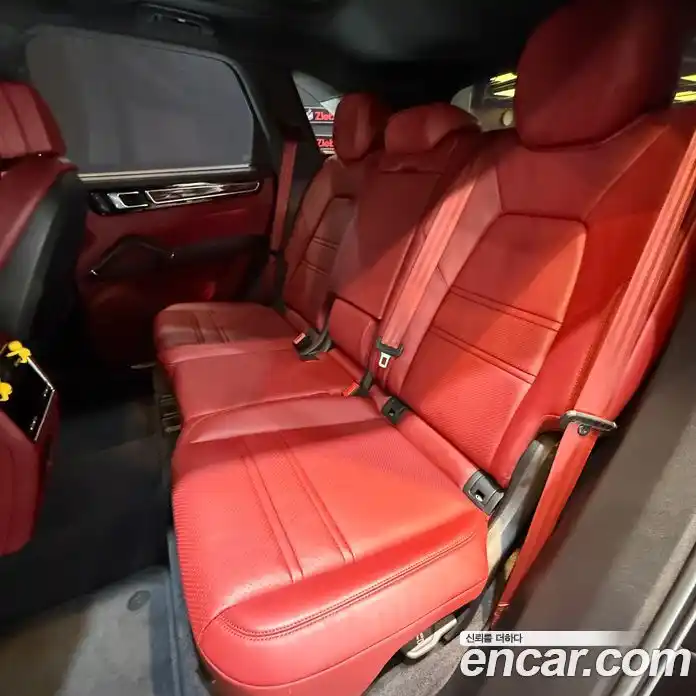 Porsche Cayenne 2022 3.0 автомат (гидро), фото 13