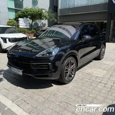 Porsche Cayenne 2022 3.0 автомат (гидро), миниатюра 3