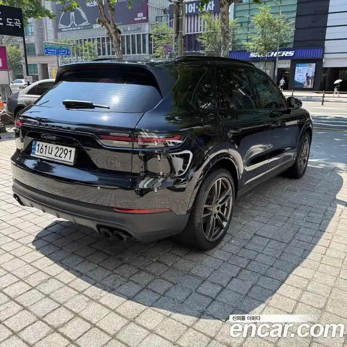 Porsche Cayenne 2022 3.0 автомат (гидро), фото 7