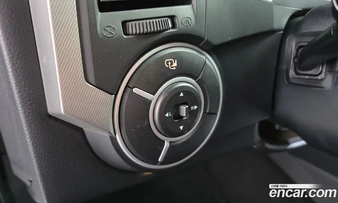 SsangYong Korando 2014 2.0 автомат (гидро), фото 13