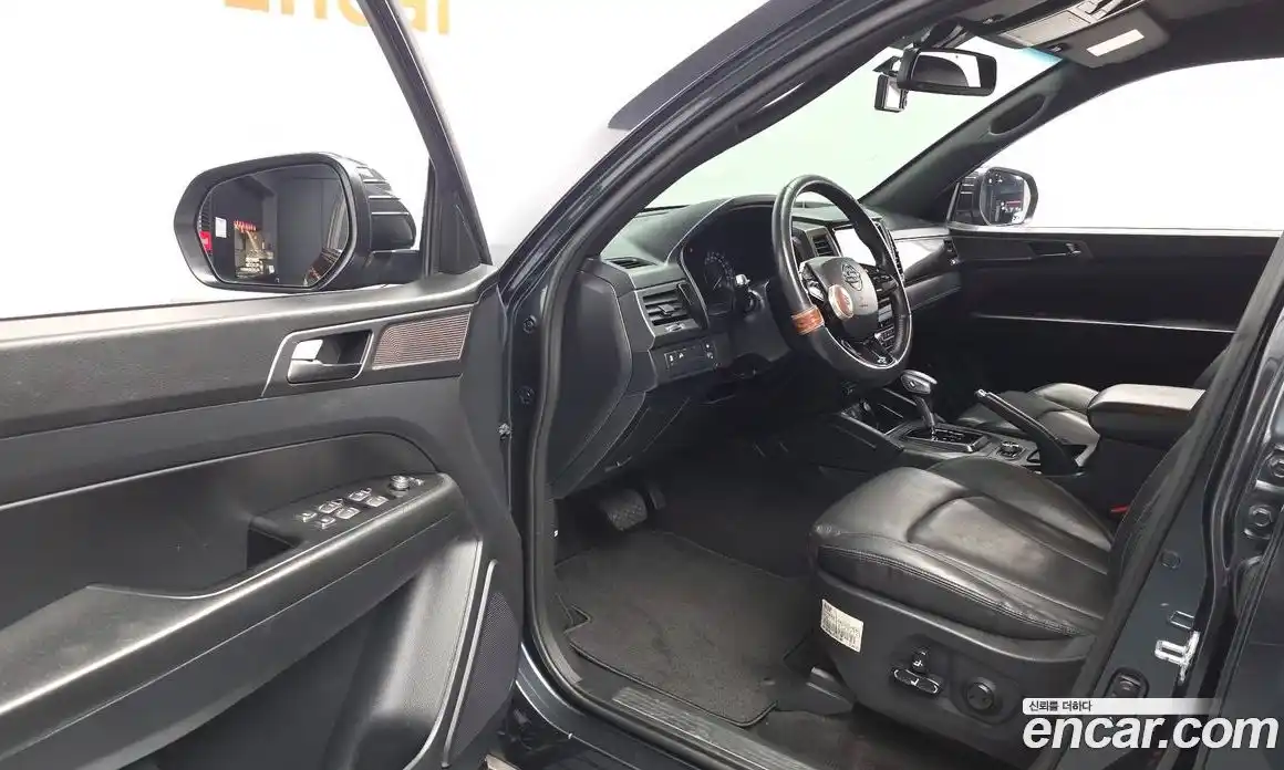 SsangYong Rexton 2021 2.2 автомат (гидро), фото 13
