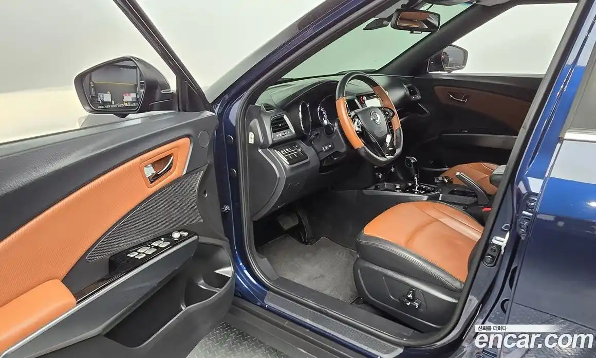 SsangYong TIBOLI 2018 1.6 автомат (гидро), фото 13