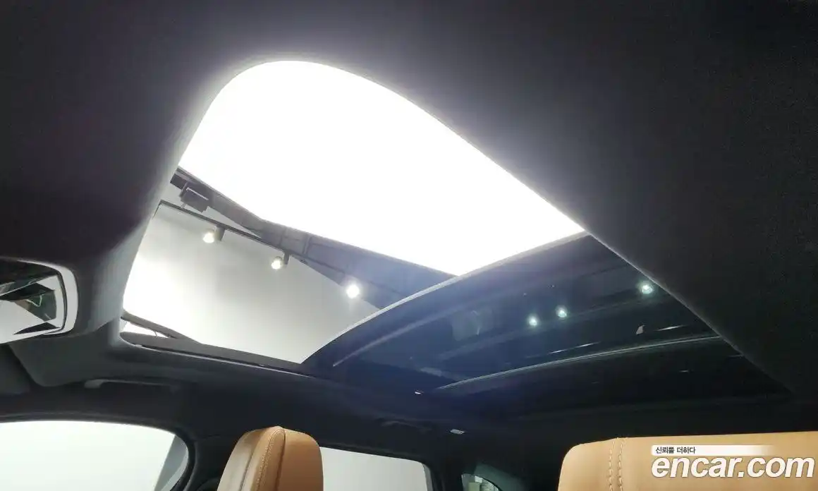 Land Rover Range Rover Velar 2018 3.0 автомат (гидро), фото 16
